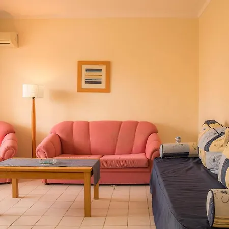 A27 - Secluded 2 Minutes From The Center *